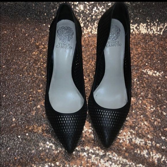 Vince Camuto Black heels - Picture 2 of 5